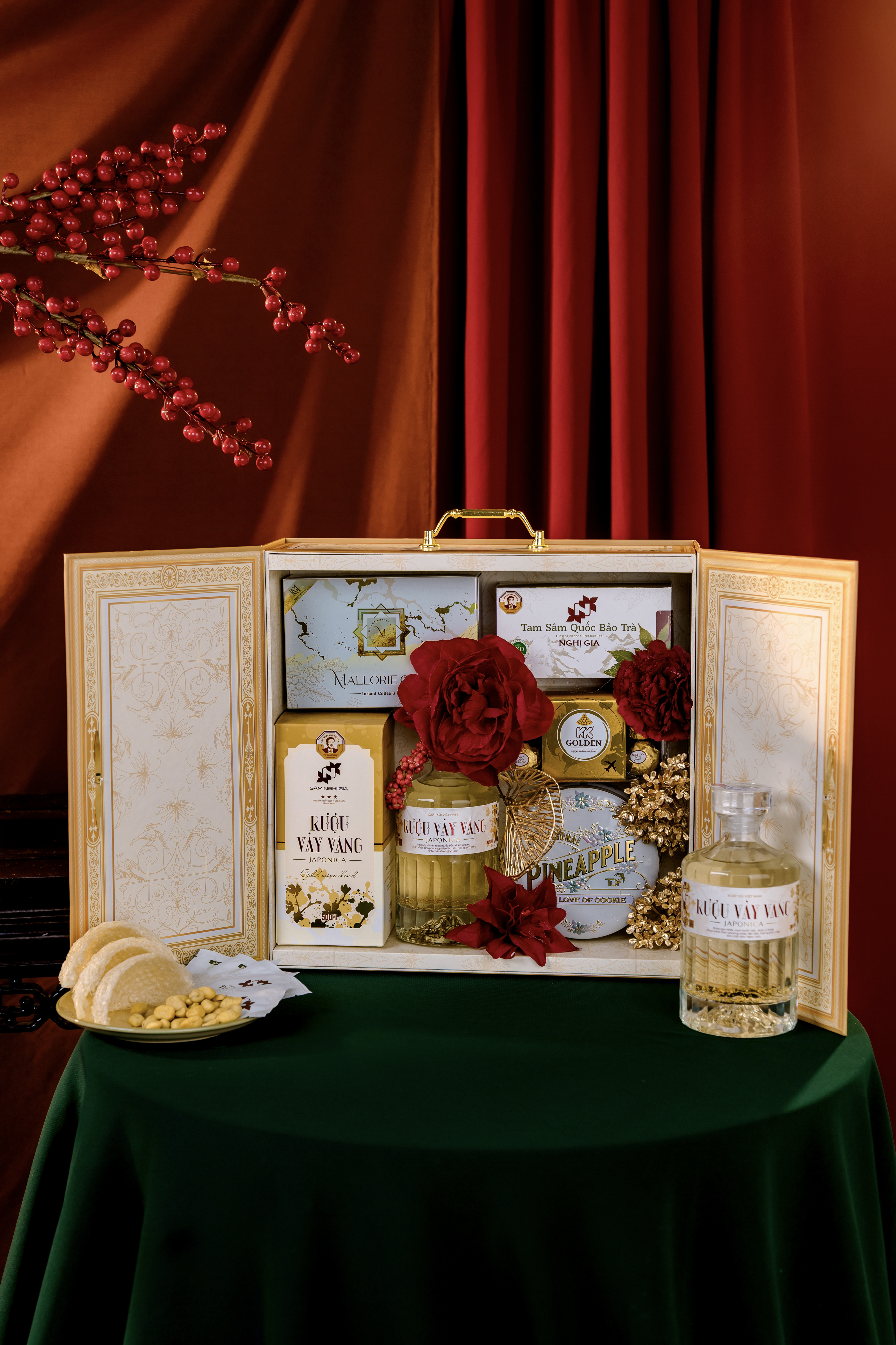 Set Quà Tết SNG 12